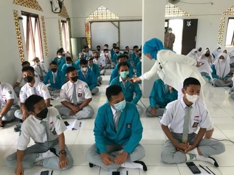 Program Pendidikan Karakter menuju SIMASTER (Generasi Muda Cerdas Berkarakter)